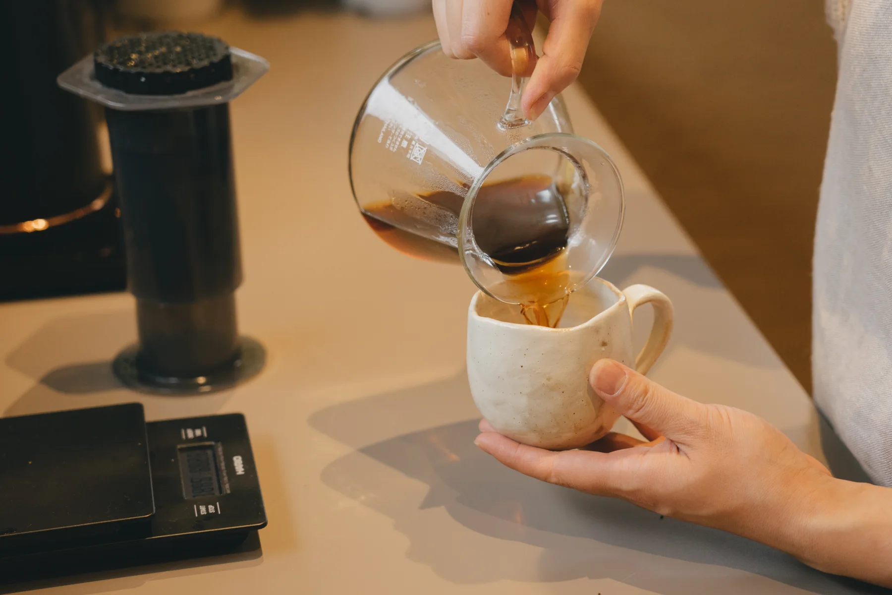 KOSelig JAPAN cafe Yakushimaのカフェエリア